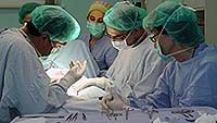 Команда хирургов Фонда Савы Перовича проводит до 45 операций в месяц